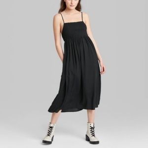 Women’s sleeveless smocked top house dress, size XXL